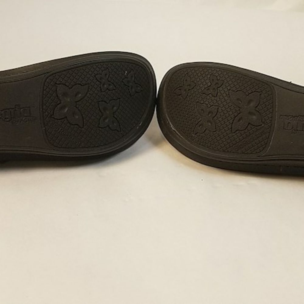 Women's Alegria Brown Leather Clogs - Picture 5 of 8